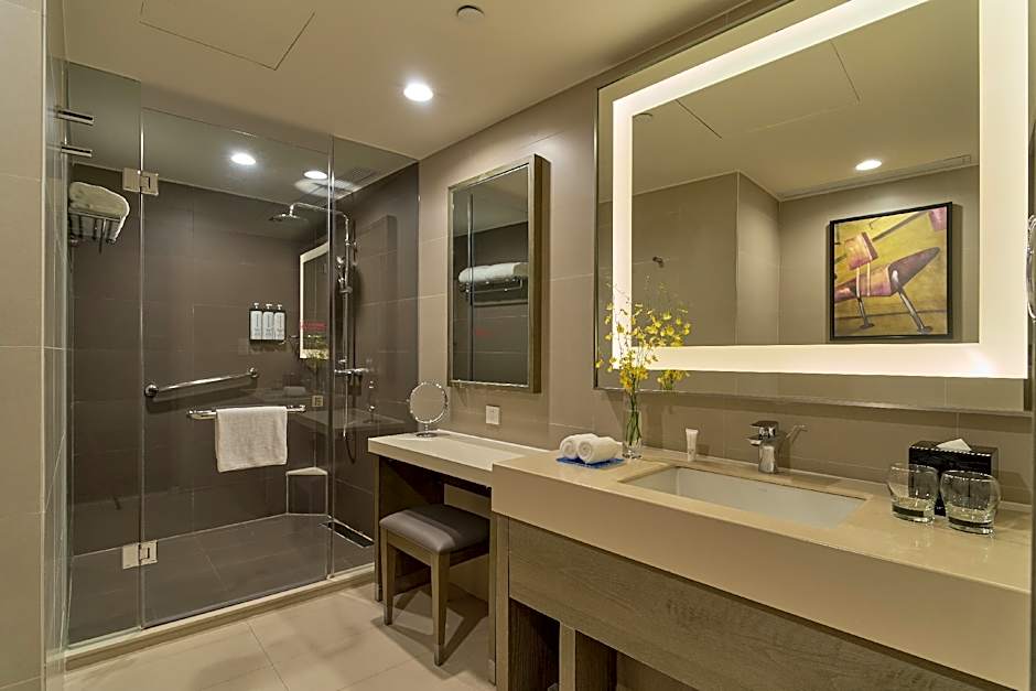 Hyatt House Shenzhen Airport