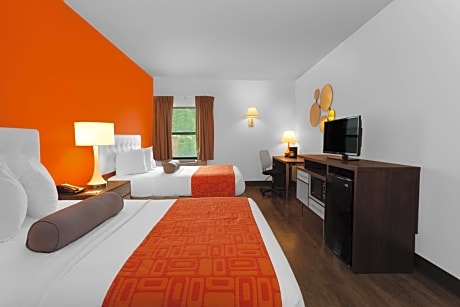Double Room with Two Double Beds - Non-Smoking