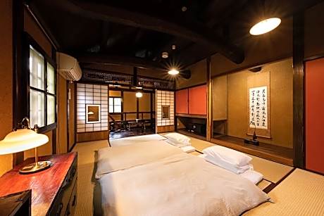Japanese-Style Room with Private Bathroom - Annex [TODATEI]