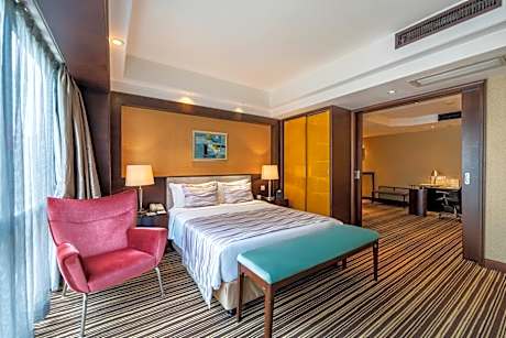 Business Suite