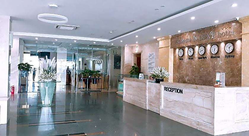 Luxe Hotel
