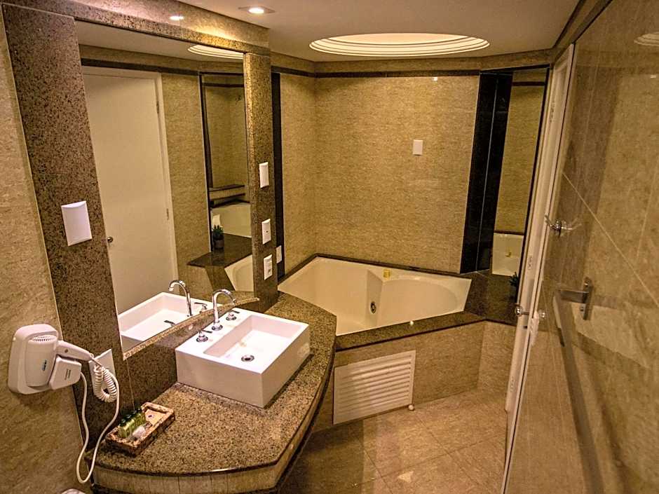 Continental Inn Hotel