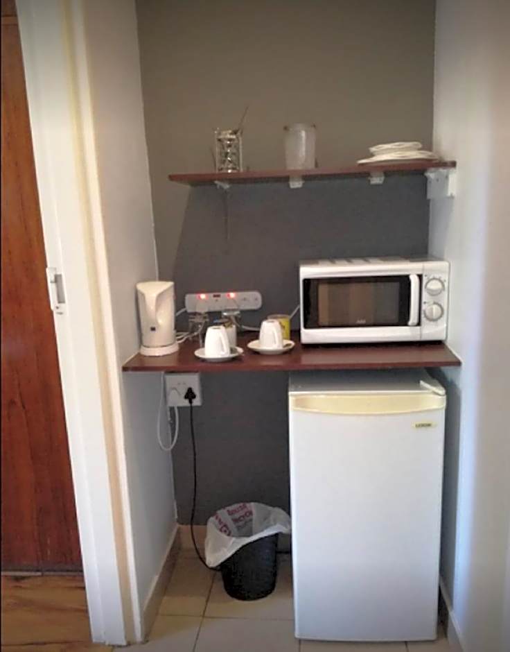 21 On Coetzee Guest House