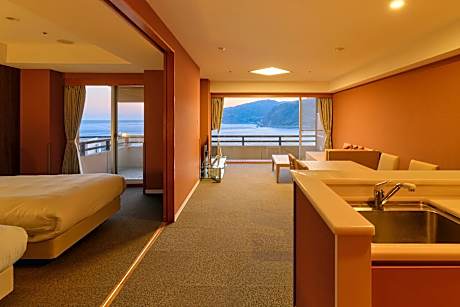 Corner Twin Ocean view