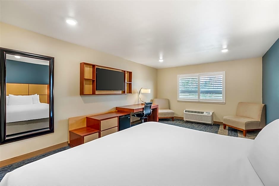 Best Western Plus Clocktower Inn