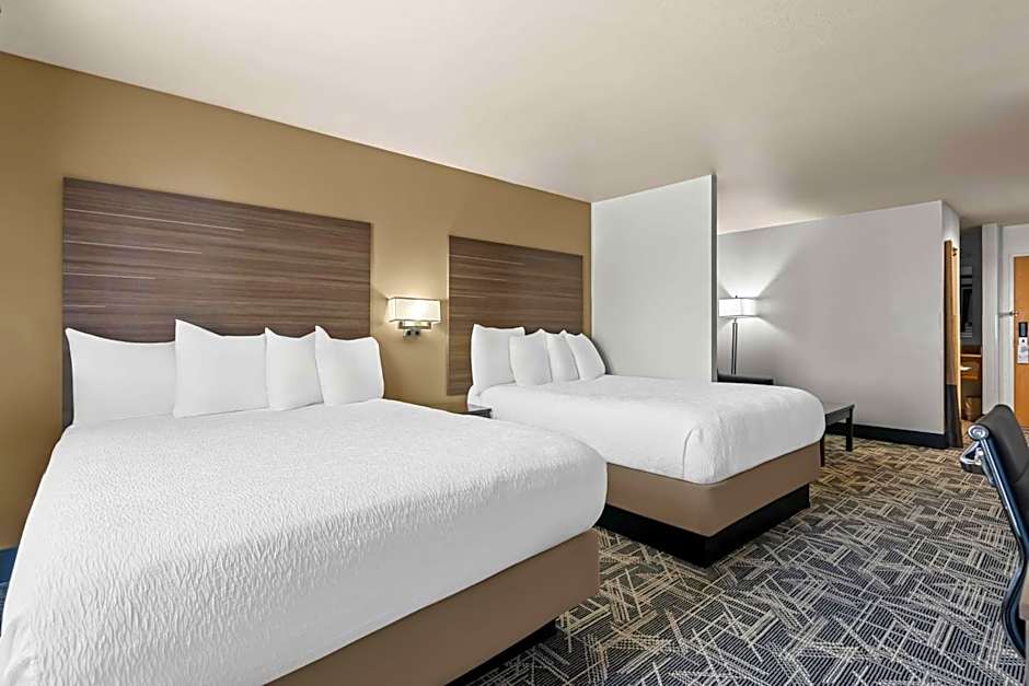 Best Western Plus Caldwell Inn & Suites