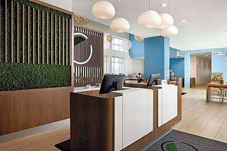 Premium 1 Bedroom Suite, Guest room, 1 King, Corner room