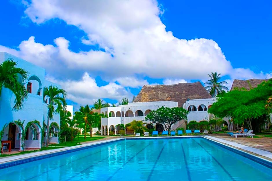 Kaleb's Beachfront Serviced Studio Apartments