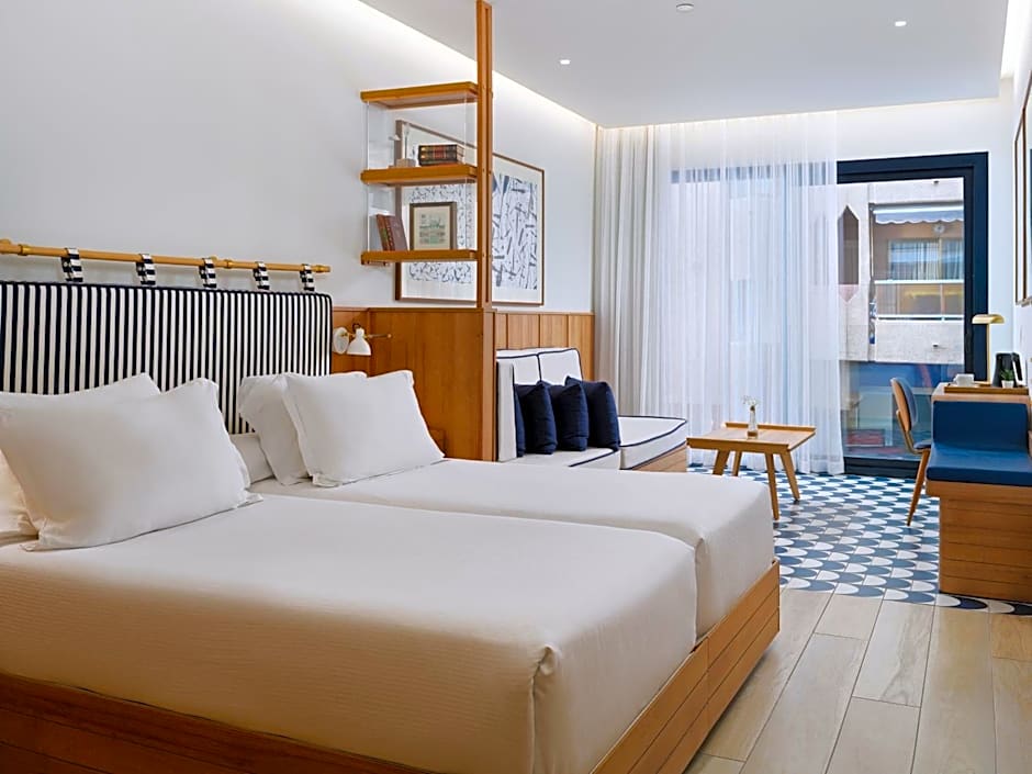 H10 Porto Poniente 4* Sup