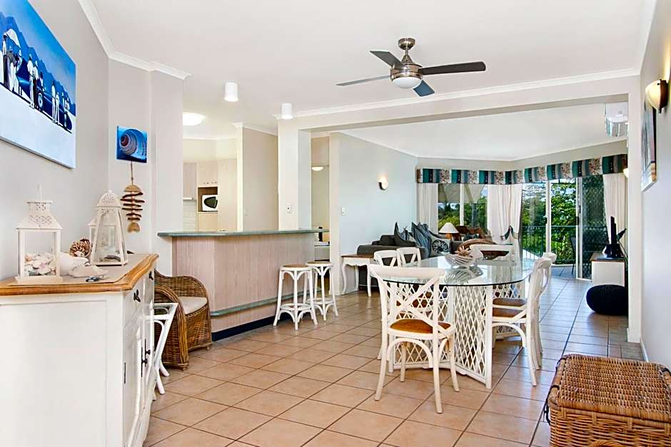 On The Beach Holiday Apartments