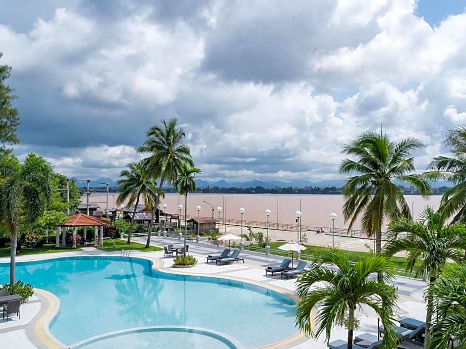 Fortune River View Hotel Nakhon Phanom