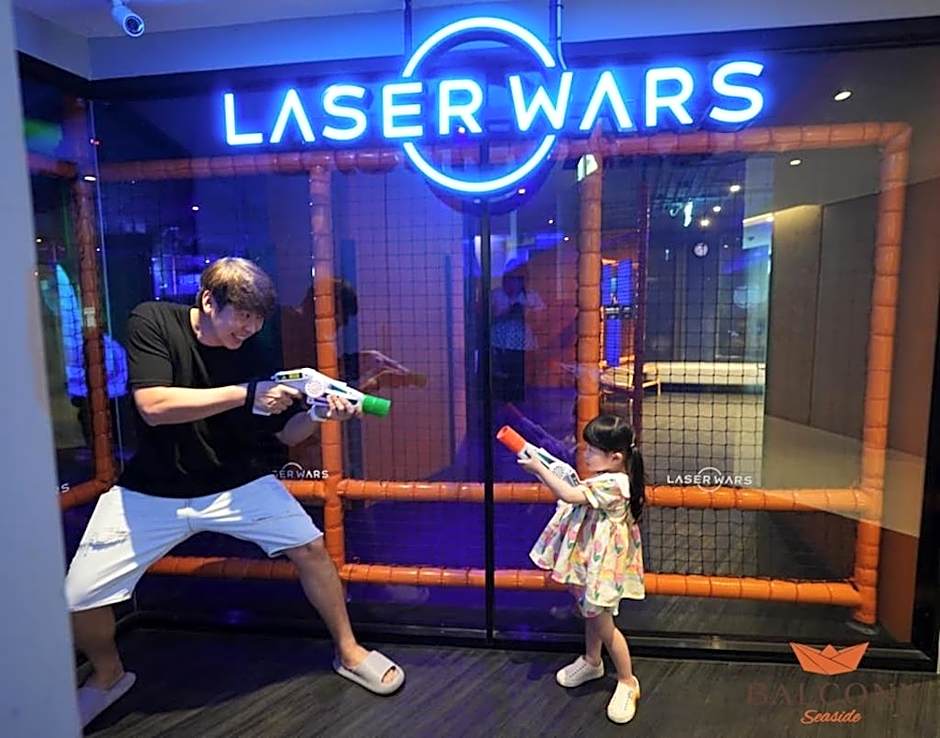 Balcony Seaside Sriracha Hotel & Serviced Apartments