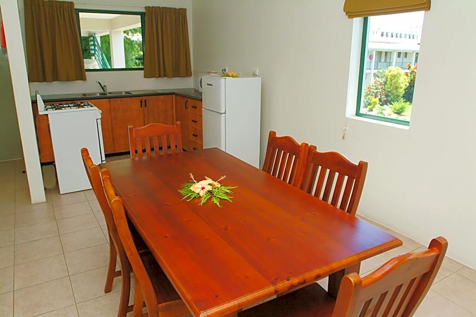 Hexagon International Hotel, Villas & Spa