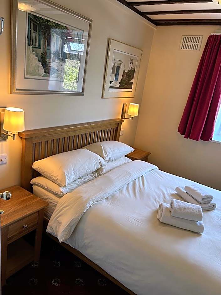 Oakwood Bed and Breakfast Heathrow