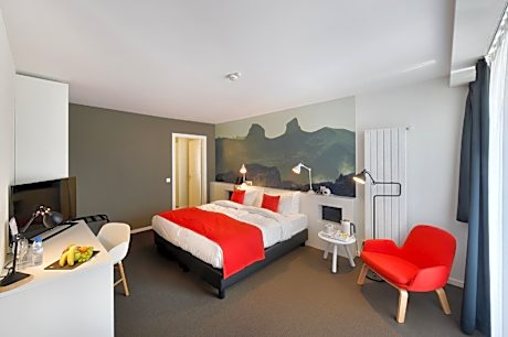 Twin Room with Balcony