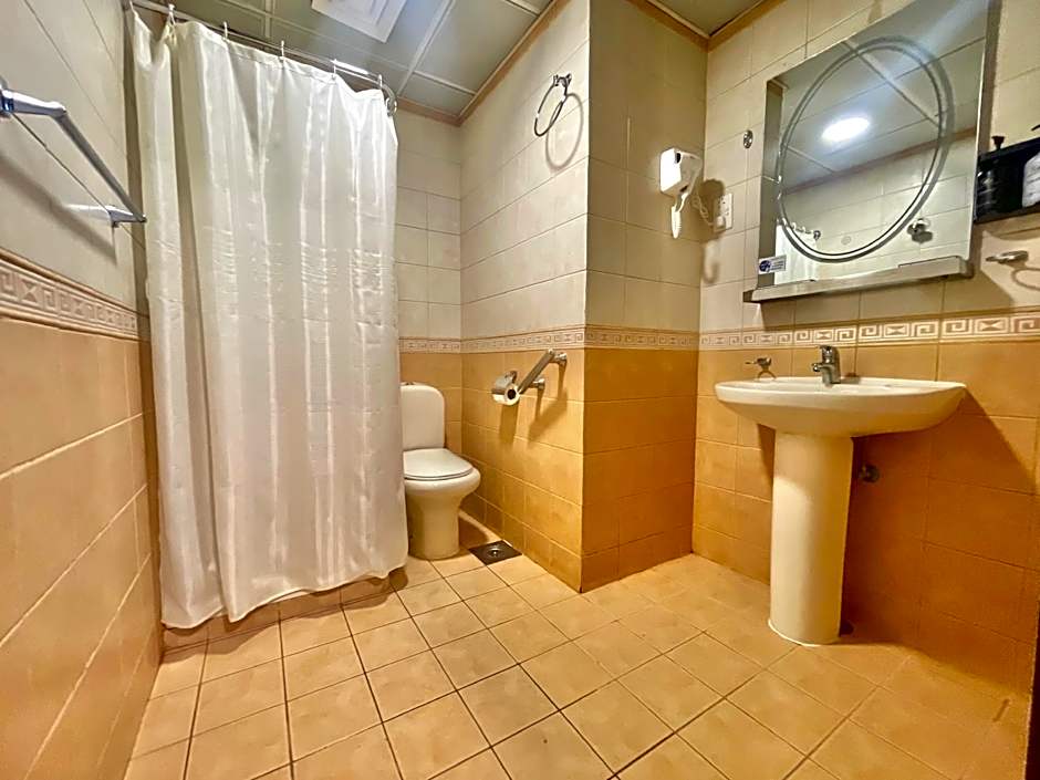 Al Mukhtara Almasi Hotel