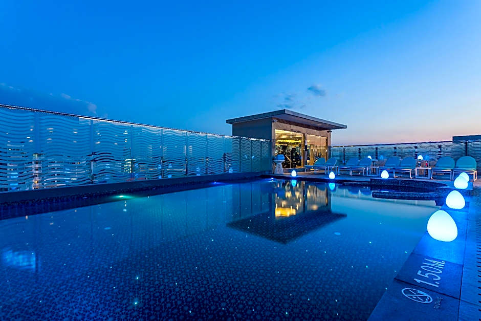 Shilat Avenue Pattaya