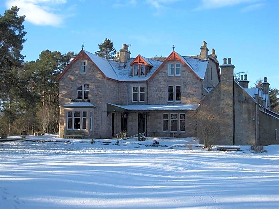 Dalrachney Lodge