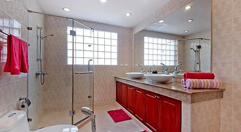 Butterfly Garden Boutique Residences