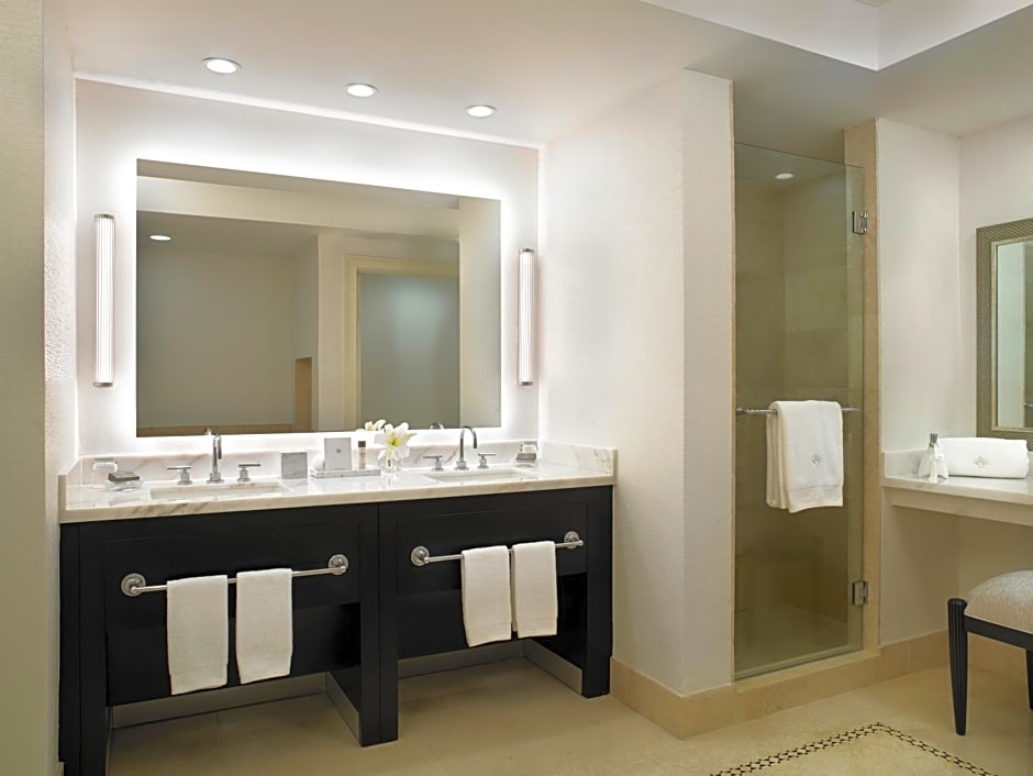Acqualina Resort and Residences