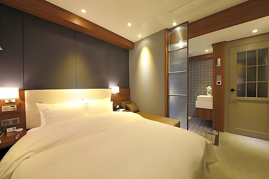 Brooks Hotel Tongyeong