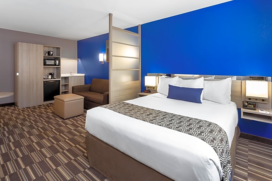 Microtel Inn & Suites By Wyndham Bethel/Danbury