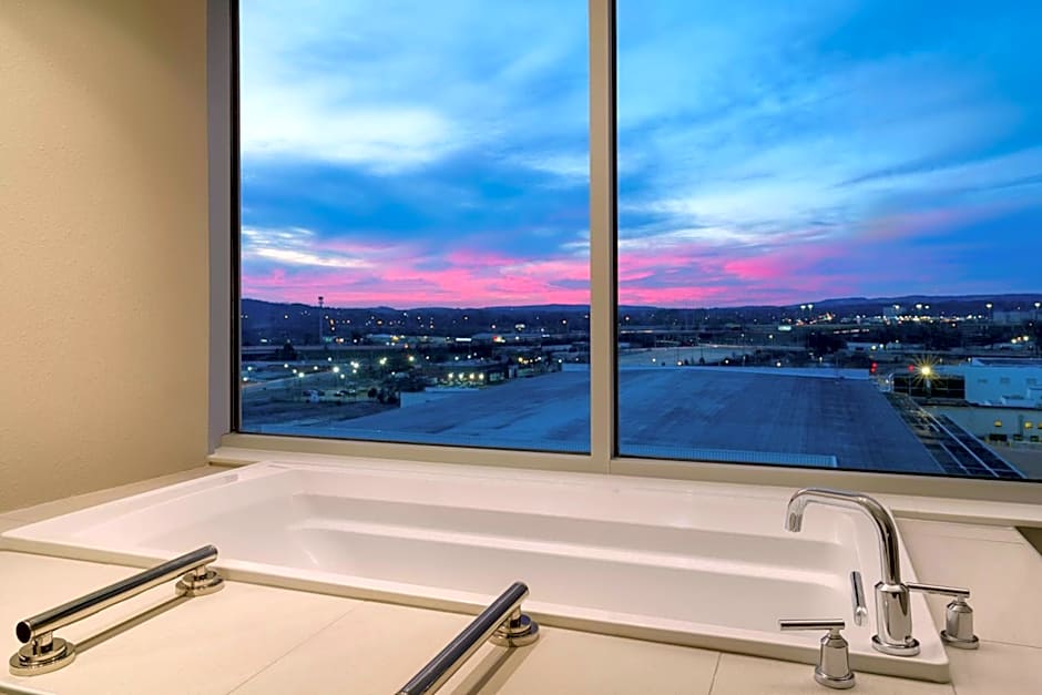 Embassy Suites by Hilton Huntsville