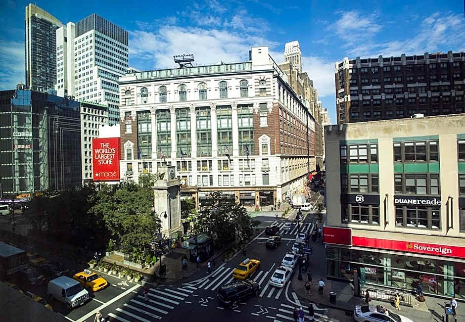 Courtyard By Marriott New York Manhattan/Herald Square