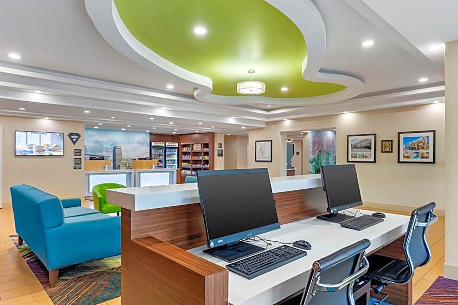 Best Western Plus North Shore Hotel