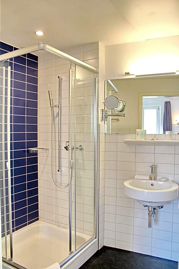 Hotel Le Lion - Self Check-in