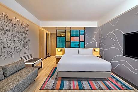 Aloft King, Guest Room, 1 King, Balcony