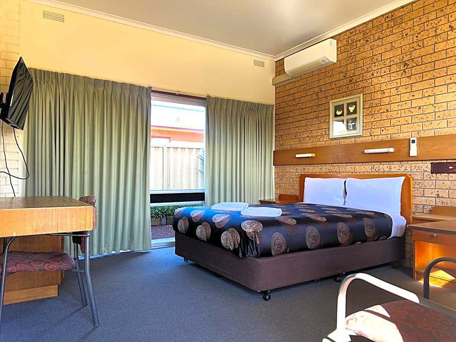 Colac Mid City Motor Inn
