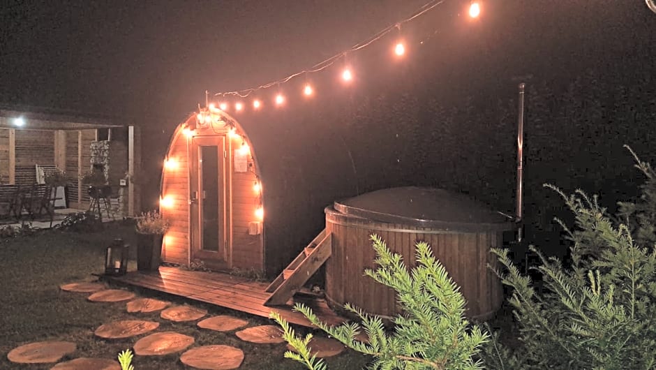 Domki nad jeziorem czorsztyńskim