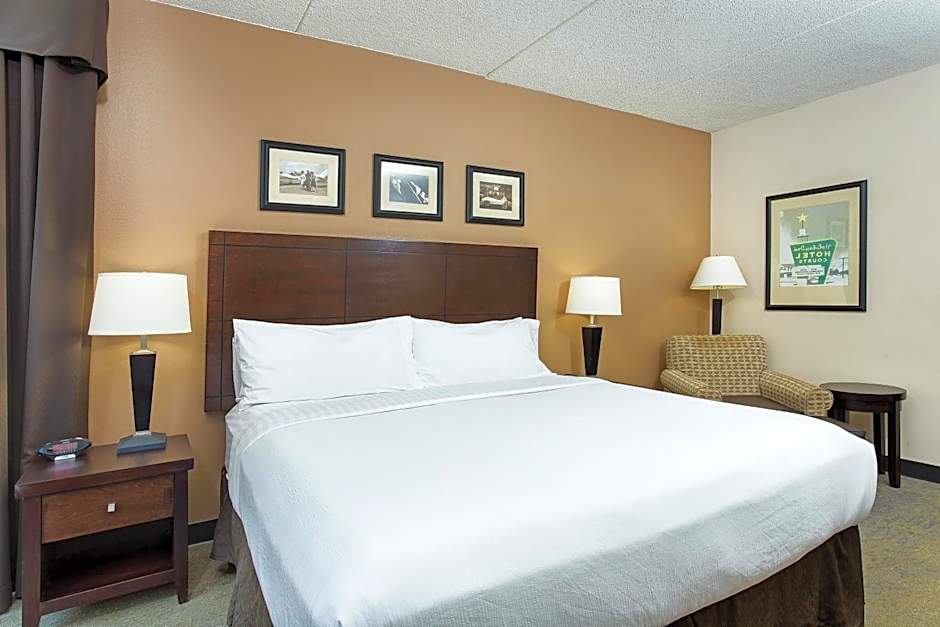 Holiday Inn Louisville Airport - Fair/Expo By IHG