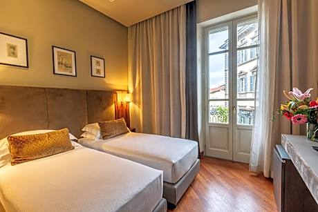 Deluxe Double or Twin Room (2 Twin Beds)