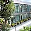 Trat Tara Boutique Hotel