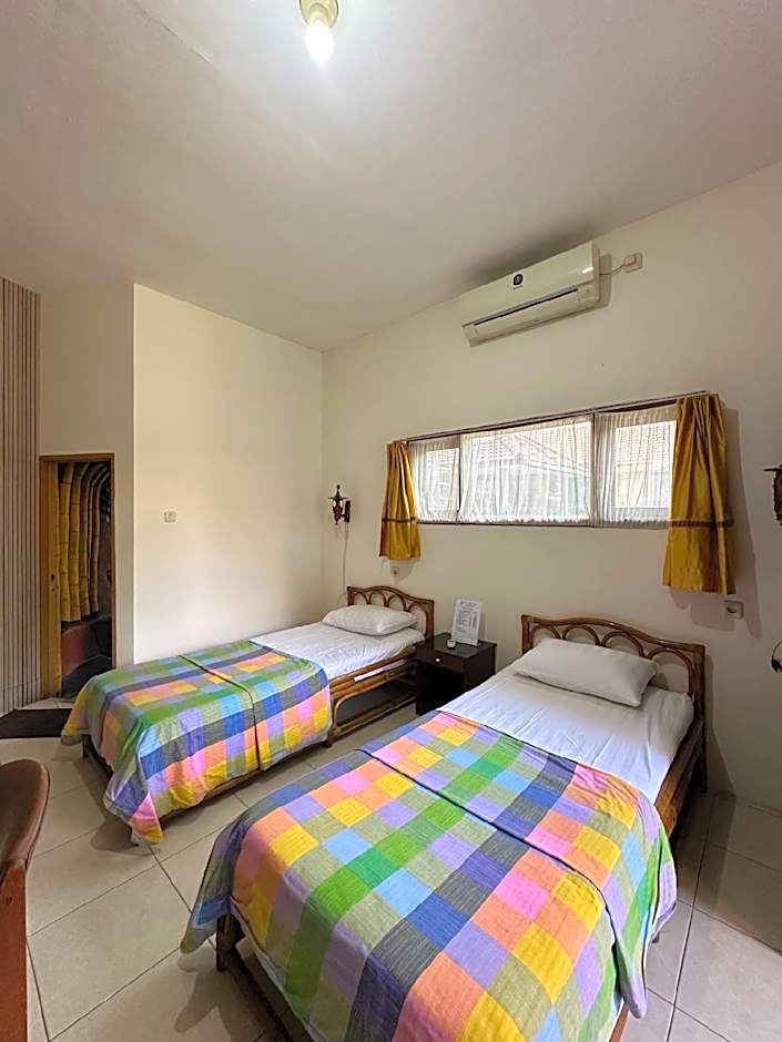 Enny's Guest House