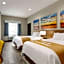 Days Inn & Suites by Wyndham Greater Tomball