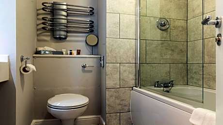 1 Double Bed, Standard Room, Family Room, Free High Speed Internet, Sofabed, Non-Smoking