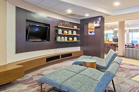 Courtyard by Marriott Clarksville