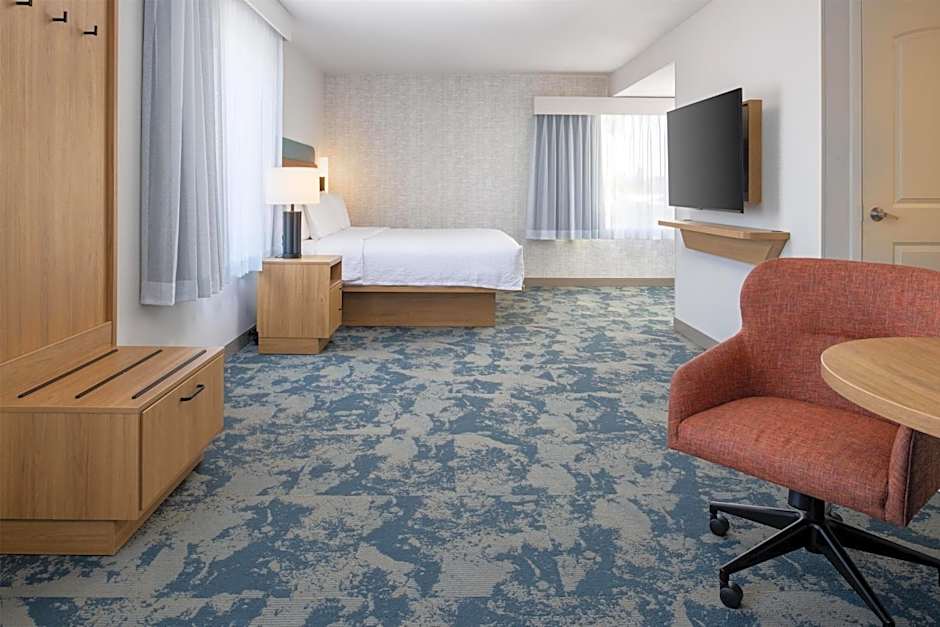 Hampton Inn By Hilton & Suites Redding
