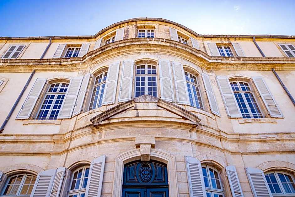 Chateau de Mazan, BW Premier Collection