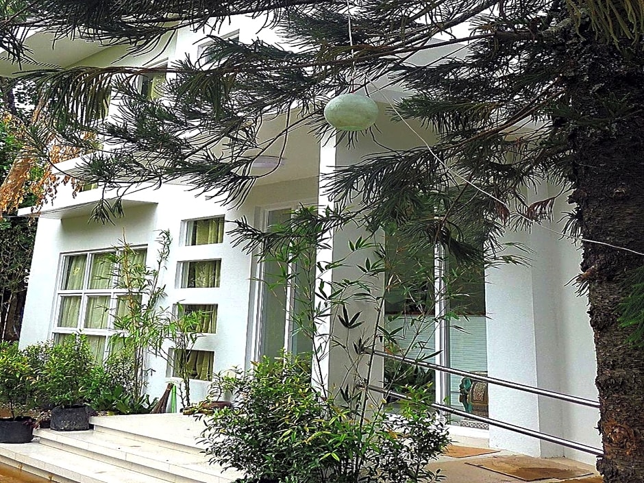 Greenspace Palawan Hotel