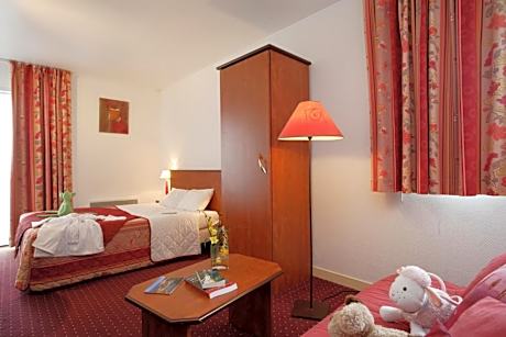 Contact Hotel Utah Beach Carentan - Anciennement Kyriad