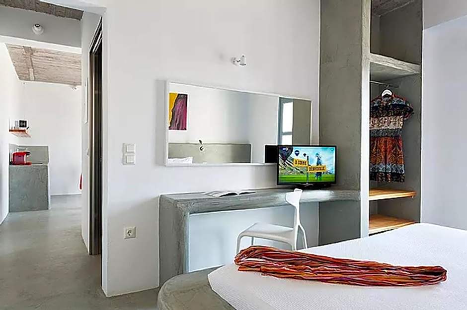 Christou Estate & Villas