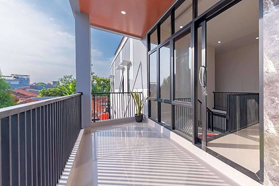 RedDoorz near CSB Mall Cirebon