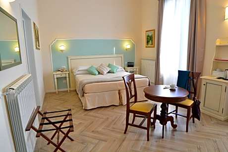 Junior Suite with Balcony
