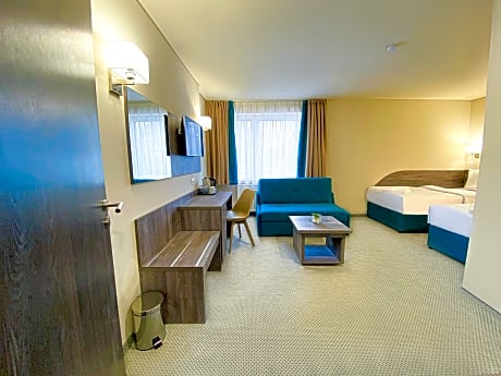 Triple Room with Private Bathroom