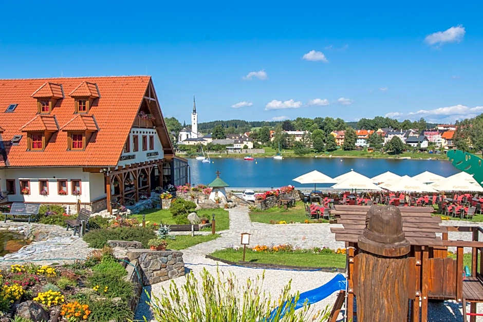Hotel Leyla