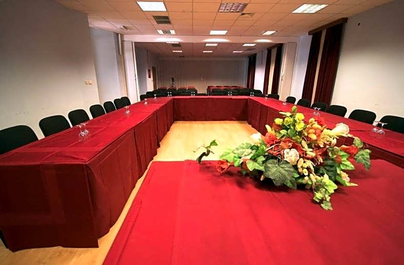 Hotel Vila Ružica- glavna zgrada i depandanse